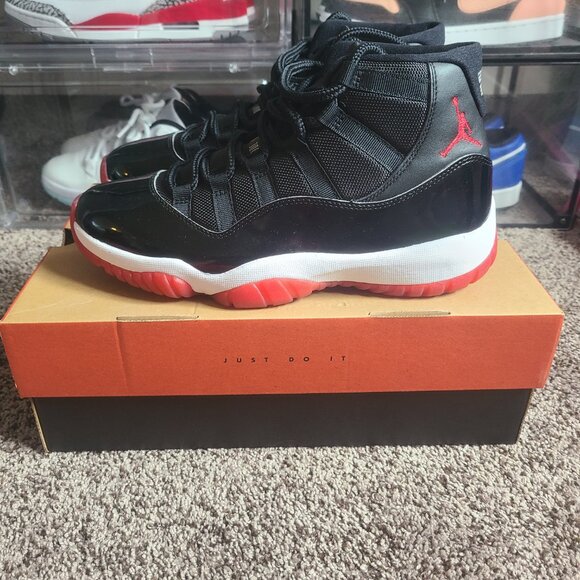 Jordan 11 Breds - Picture 5 of 5